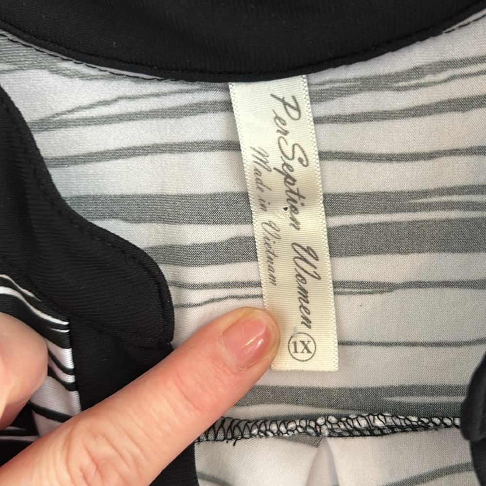Slinky blouse - Picture 6 of 8